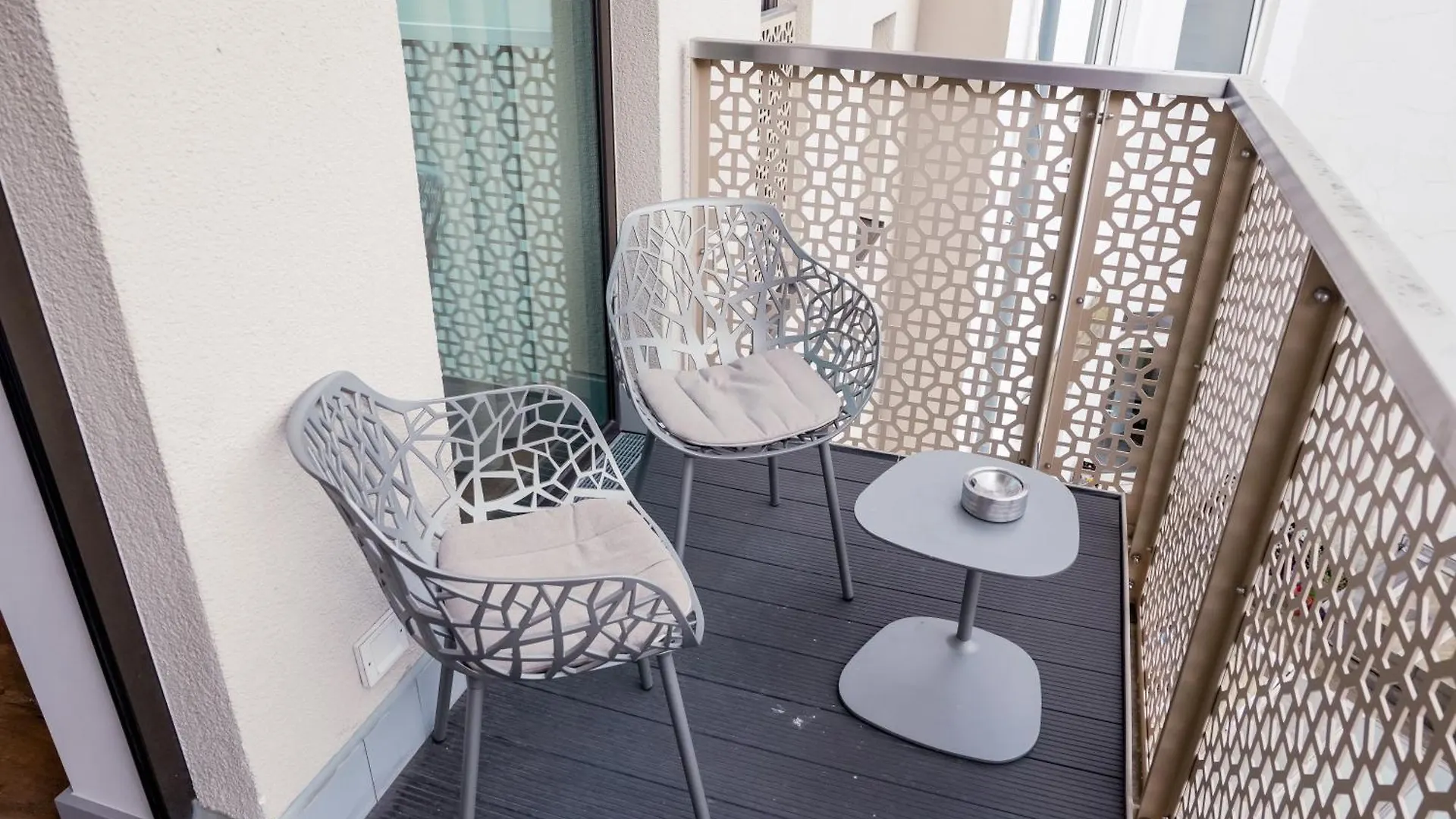Fourty Three Luxury Serviced Apartments Dusseldorf 5*,  Germany