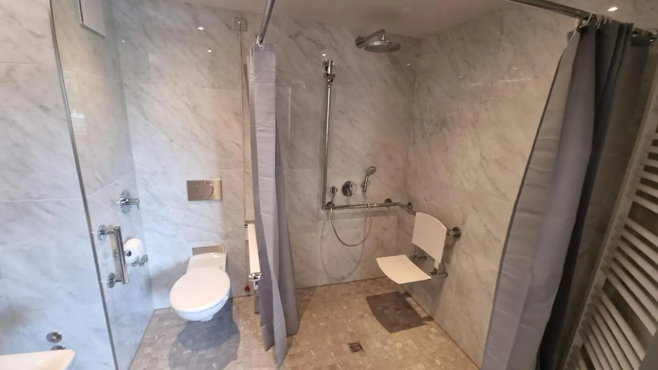 Fourty Three Luxury Serviced Apartments Dusseldorf 5*,