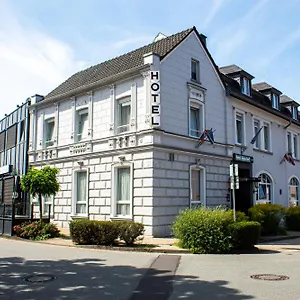 Airport Jagerhof Hotel