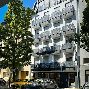 Hotel B-chill