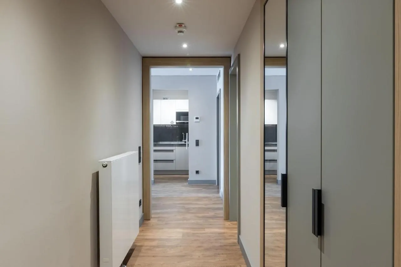 Fourty Three Luxury Serviced Apartments Düsseldorf 5*,