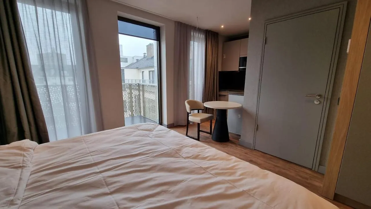 Fourty Three Luxury Serviced Apartments Дюссельдорф Апарт-отель
