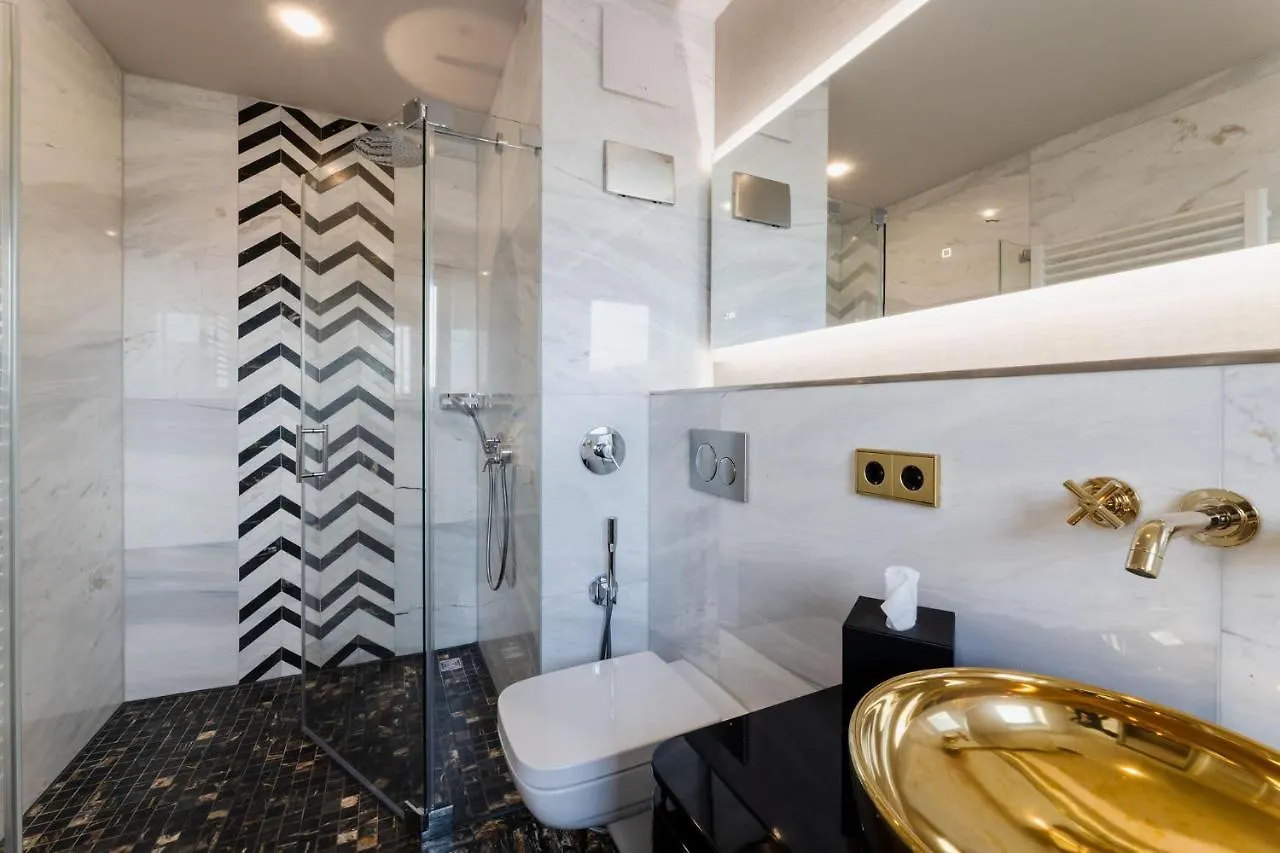 Fourty Three Luxury Serviced Apartments Дюссельдорф
